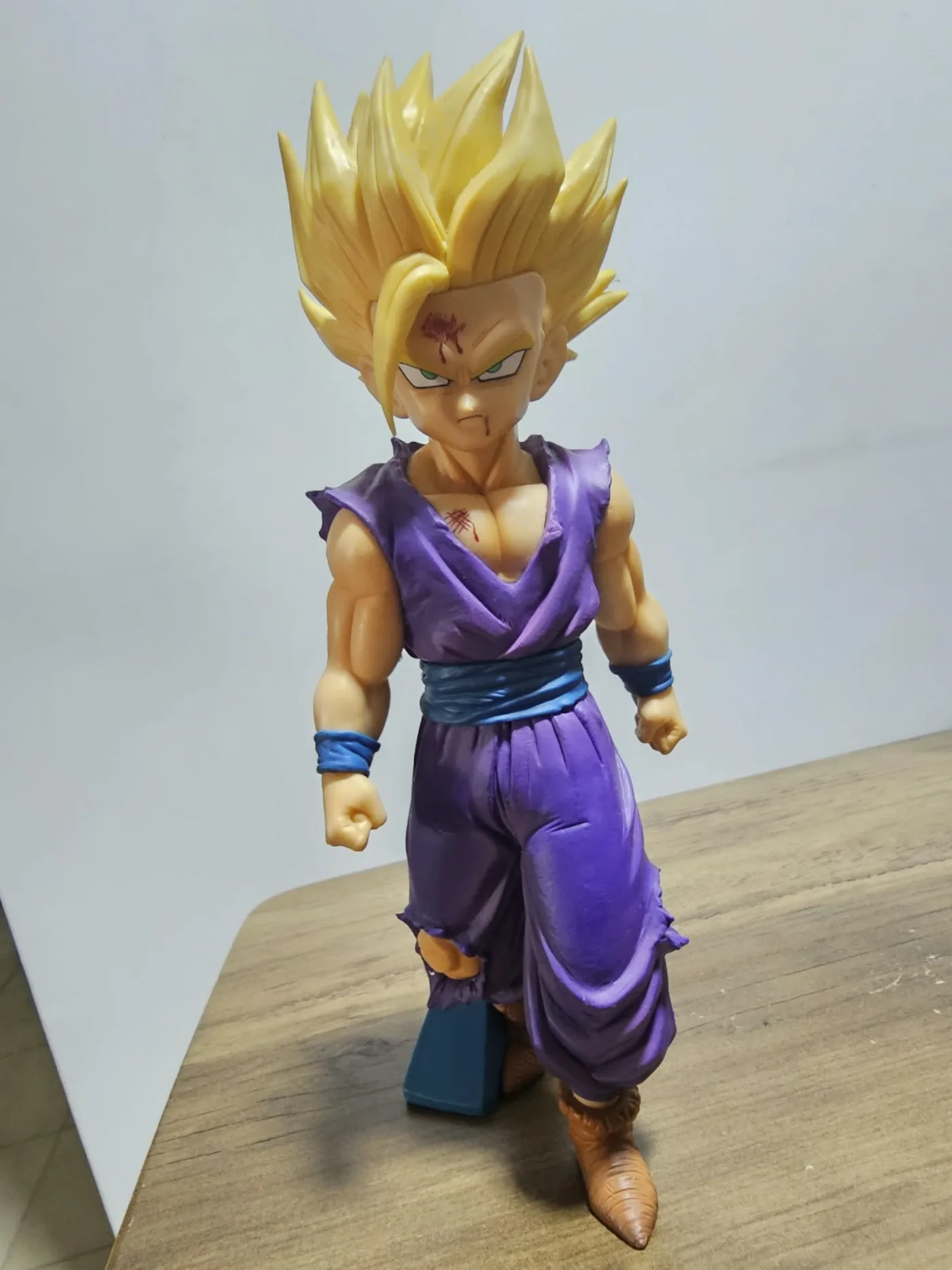 Gohan SSJ2 — Battle Damaged — foto 1