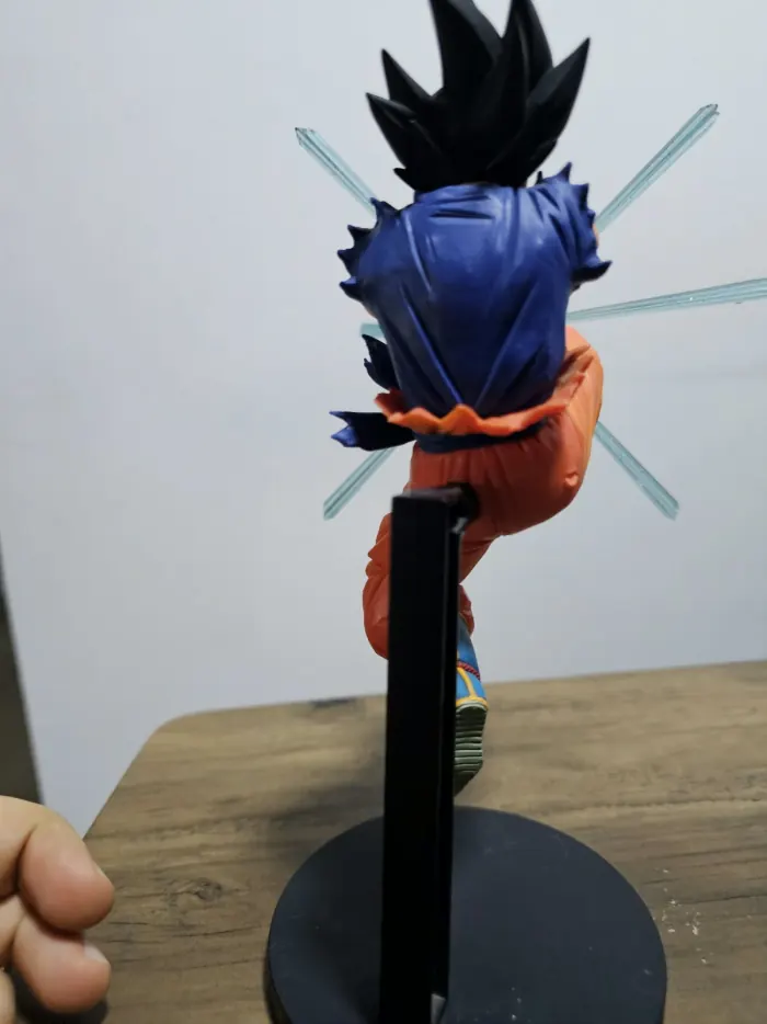 Goku — Kamehameha vista 3