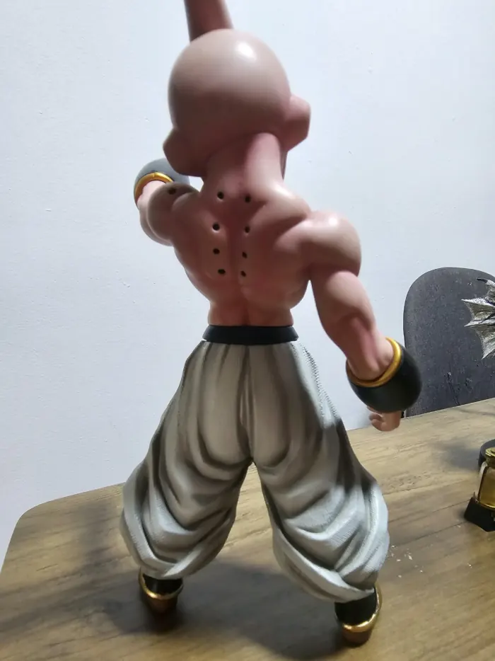 Majin Buu vista 2
