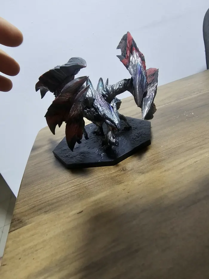 Valstrax Crimson Glow — Monster Hunter vista 4